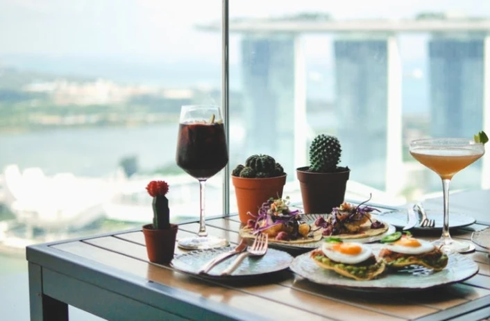 Dining and Drinks